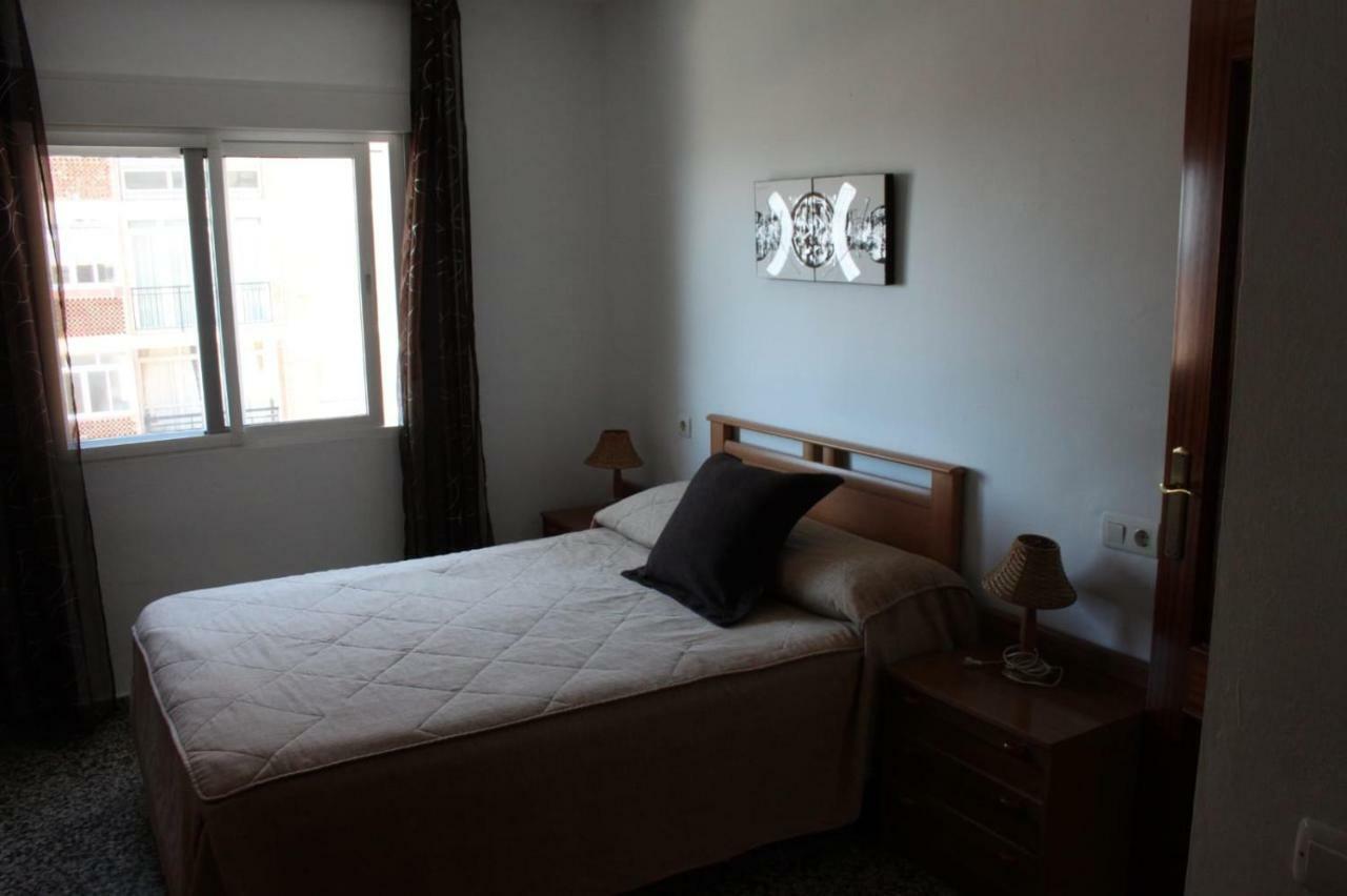 Apartamento Plaza Reina Lägenhet Málaga Exteriör bild