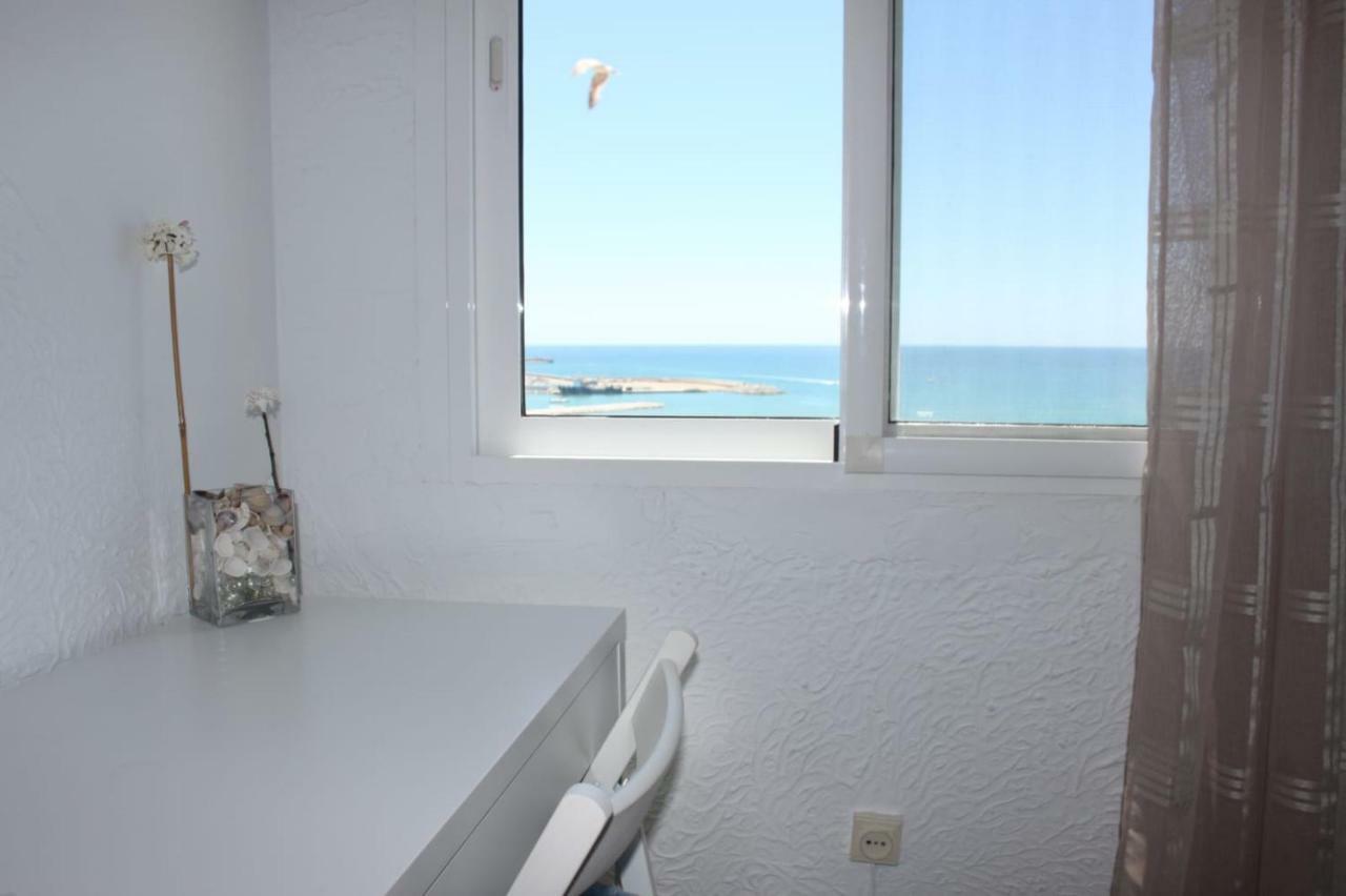 Apartamento Plaza Reina Lägenhet Málaga Exteriör bild